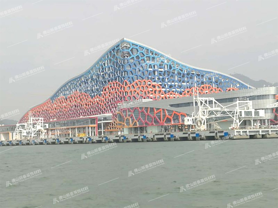 鋁單板工程案例-深圳太子灣郵輪中心