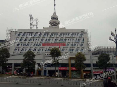 鋁單板工程案例-宜賓南大道工程